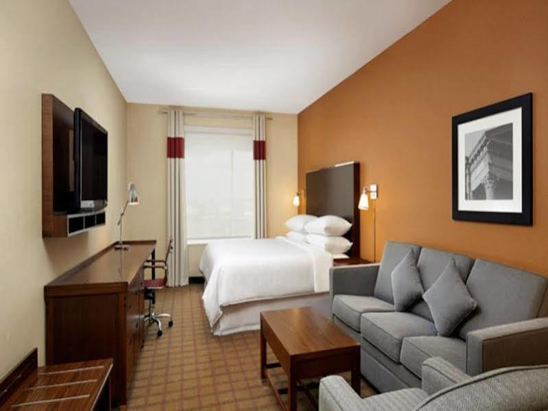 Four Points By Sheraton Edmonton International Airport Ниску Екстериор снимка